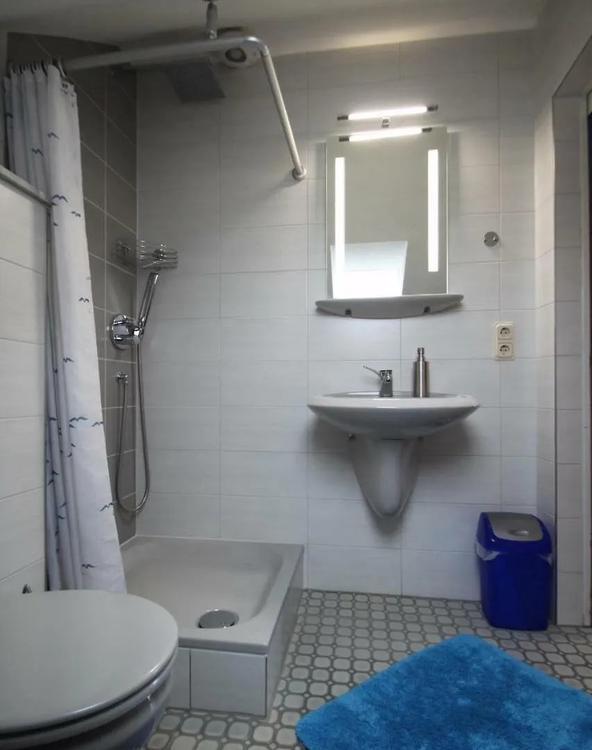 B&B am See Köln - Privatzimmer Deutschland